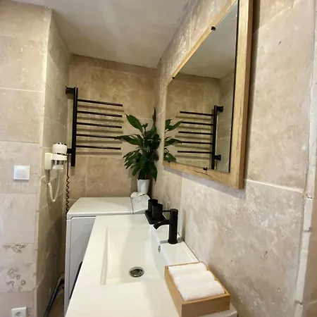 Annecy A 9 Minutes Du Annecy Avec Piscine Privee Tatil Evi Poisy