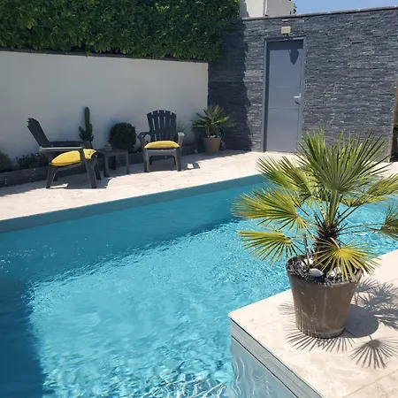 Annecy A 9 Minutes Du Annecy Avec Piscine Privee Poisy